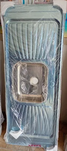 Pia Inox