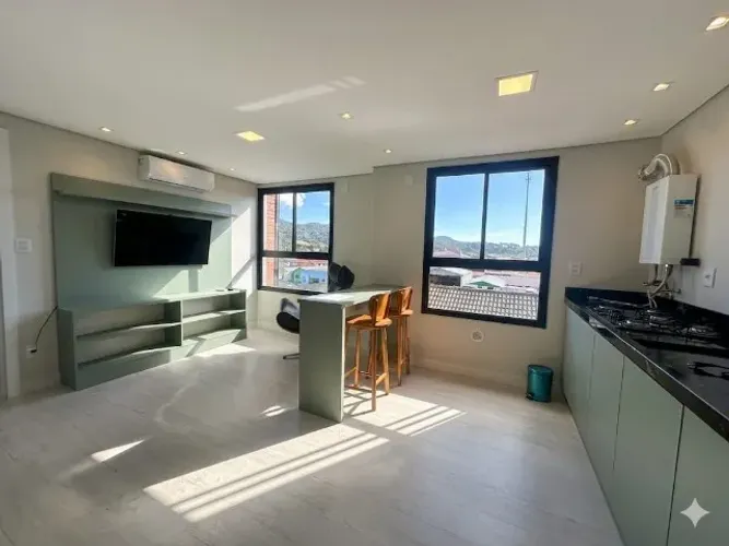 Apartamento de uma suíte mobiliado à venda em Urubici-SC, bairro esquina