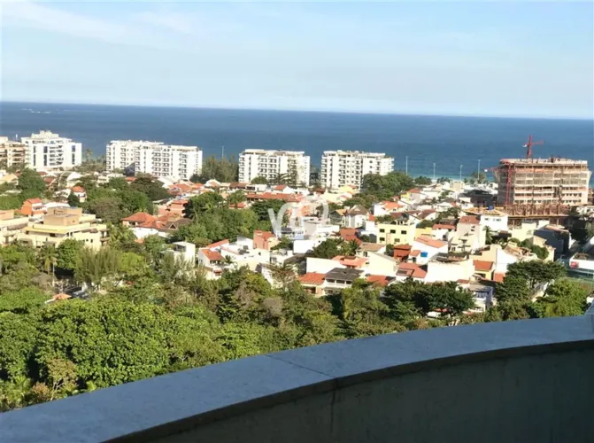 Parque das Rosas, Flat, 65m²com 2 quartos e uma suite, vista Pedra da Gávea e Mar,