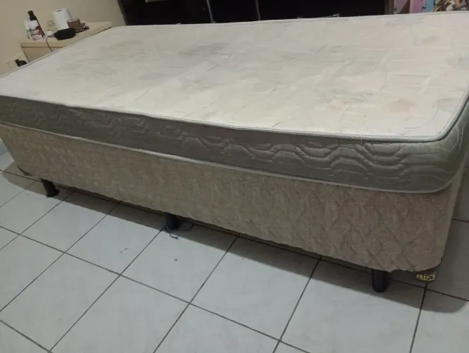 Cama box de solteiro