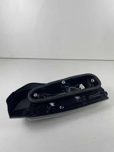 Lanterna Lado Direito Fiat Idea De Led 2014 A 2018 Direito/passageiro Vermelho