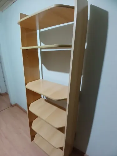 Estante multiuso antiga