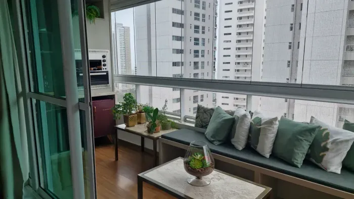EXCELENTE APARTAMENTO C 03 SUÍTES, LAVABO, DCE, 03 VAGAS DE GARAGEM