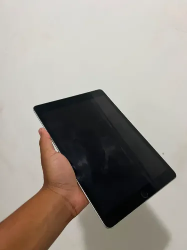 iPad 9