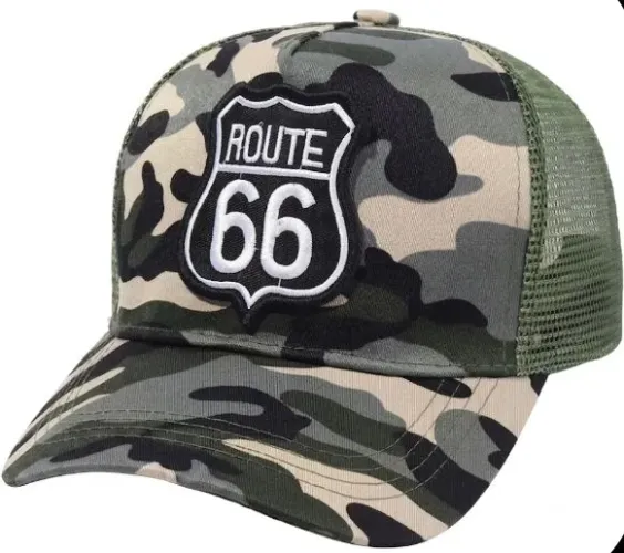 Boné camuflado