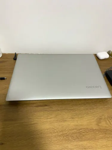 Notebook Lenovo i5 8gb de ram 1tb hd 