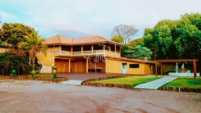 CHACÁRA PARA LOCAÇÃO E VENDA COM 6500M2 - VINHEDO/SP.