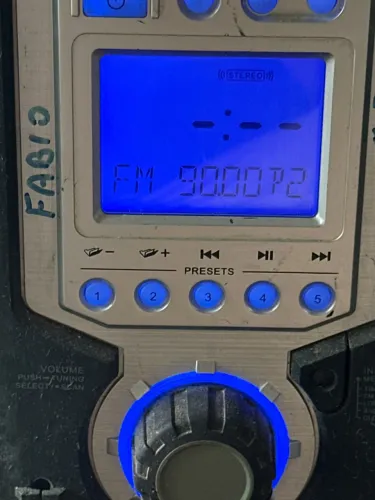 Rádio Makita fm japonesa até 90mhz