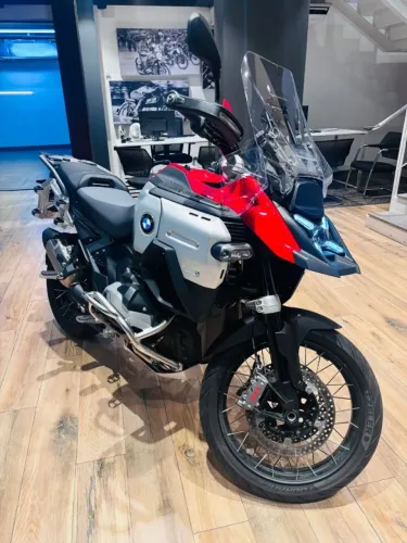 R 1300 GS Adventure Plus - Apenas 8.300km