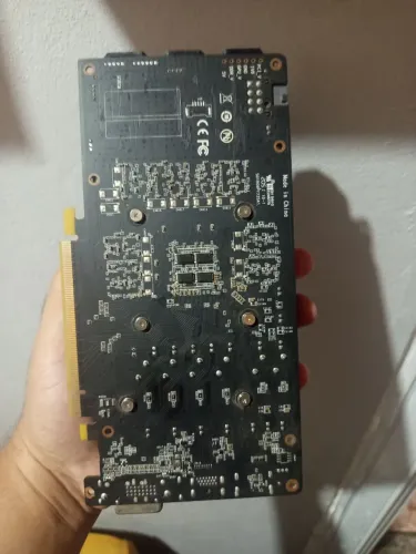 GTX 1660 super 6gb (artefatos)