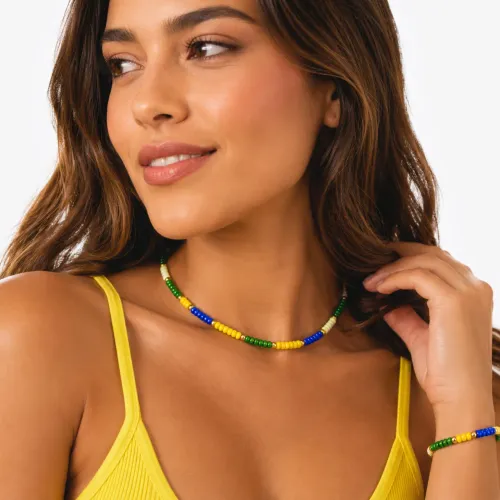 Colar miçanga da copa - Emily John - Brasil