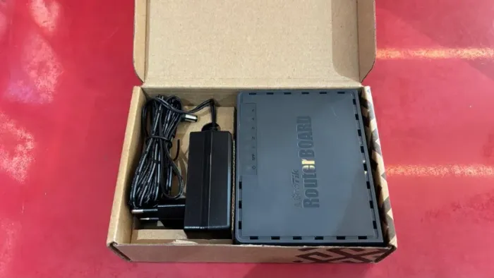 MikroTik hEX SRB760iGS