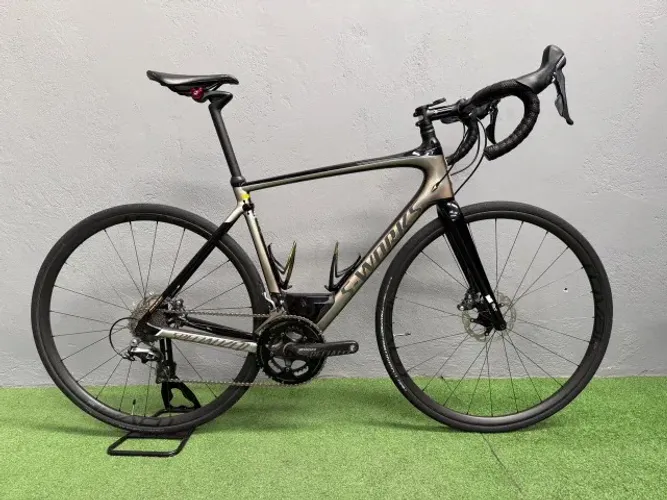 ?S-Works Roubaix? ( SEMI NOVA )