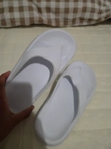 Chinelo nuvem