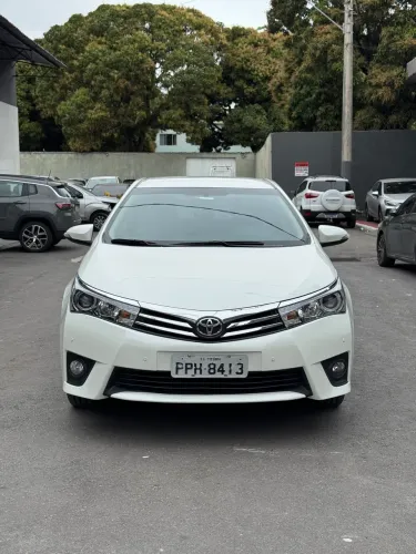 Toyota Corolla Altis 2.0 Flex 16V Aut. 2016