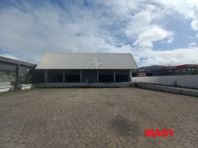 Oportunidade! Galpão em Rio Caveiras - Biguaçu