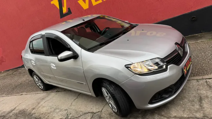 Renault Logan Expression Hi-flex 1.6 8V 4P 2015