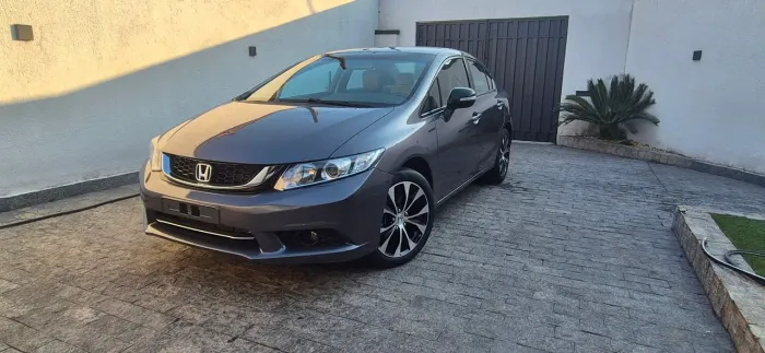 Honda Civic Sedan LXR 2.0 Flexone 16V Aut. 4P 2015