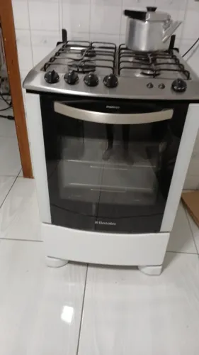 FOGÃO ELETROLUX 4 BOCAS