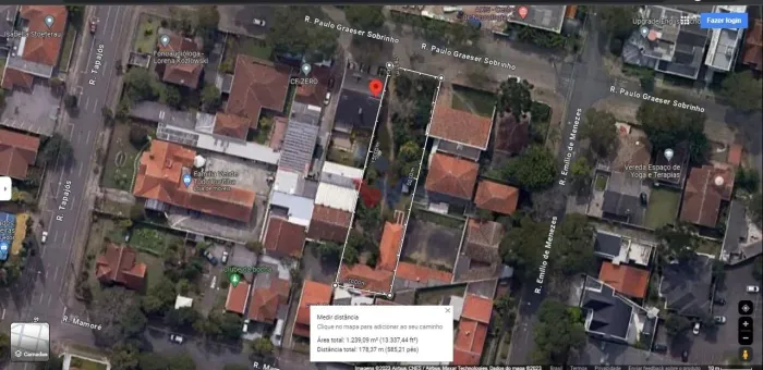 Oportunidade Única: Terreno com Alto Potencial em Curitiba: Bairro São Francisco/Mercês