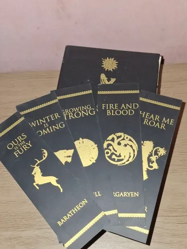 BOX GAME OF THRONES