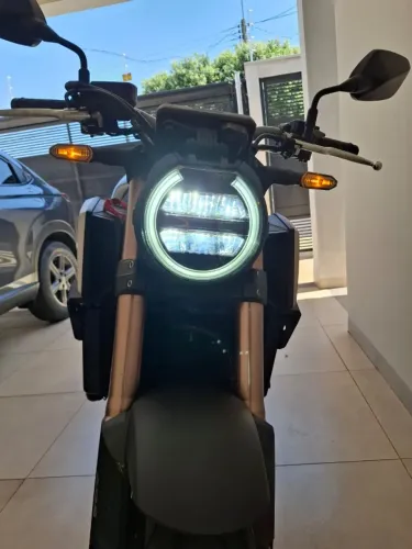 CB 650r - NAKED
