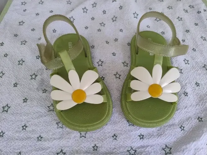 Sandália Mini Melissa Hip broomy