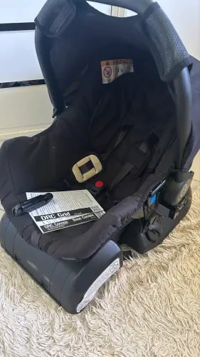 Bebê conforto com base para auto - Galzerano