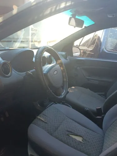 Ford Fiesta Sed. 1.6 8V Flex 4P 2006