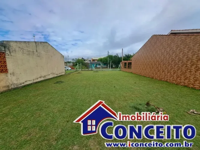 T115 - Terreno a 400 metros do mar localizado do Balneário Presidente
