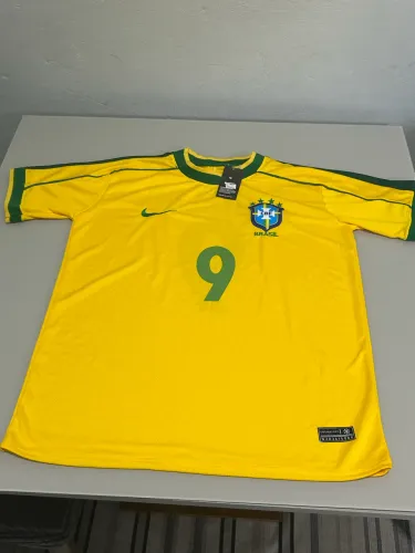 Camisa do Brasil retrô
