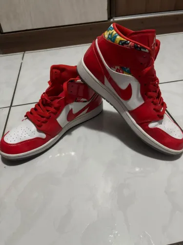 Air Jordan 1 Mid
