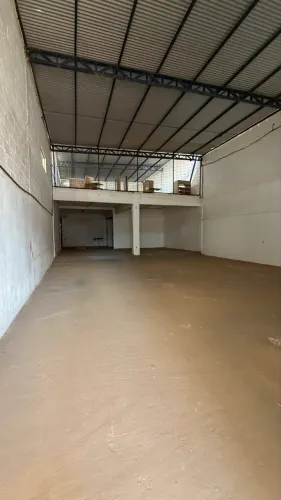 Galpão 420 m² para Aluguel na Avenida Buriti - Cidade Jardim PARAUAPEBAS