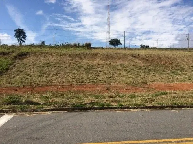 Terreno à venda, 630 m² por R$ 220.000,00 - Morada dos Nobres - Taubaté/SP