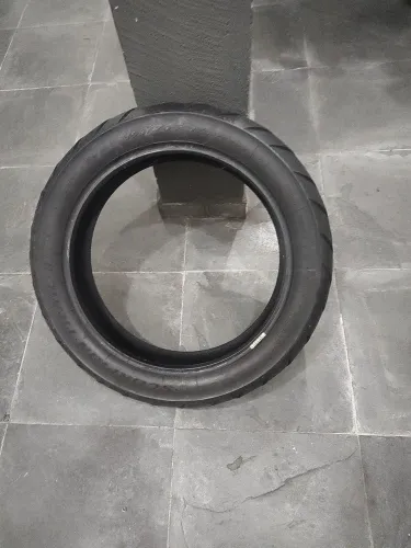 Pneu moto