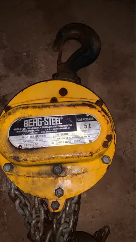 Talha Manual BERG-STEEL 5 toneladas com 5 metros de corrente