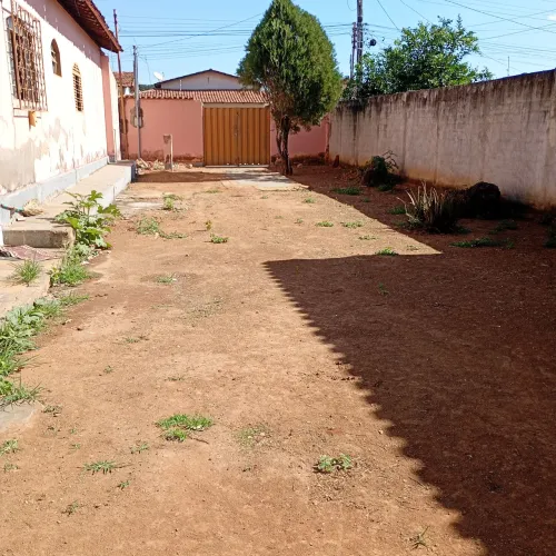 Aluga-se quintal para festa