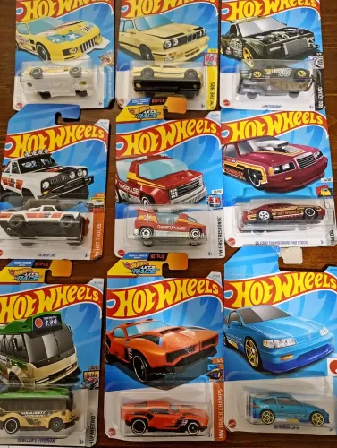 Carrinhos Hot Wheels