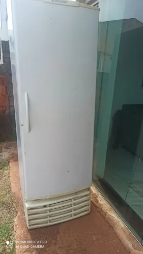 Freezer gelopor 575L