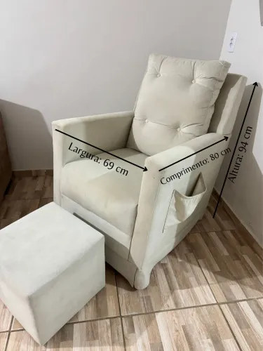 Poltrona amamentação com balanço + puff no melhor valor 