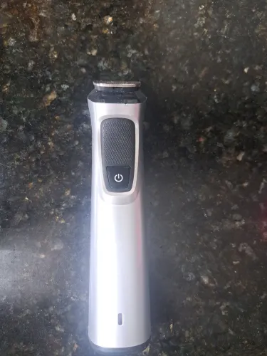 Máquina de cabelo e barbeador Philips