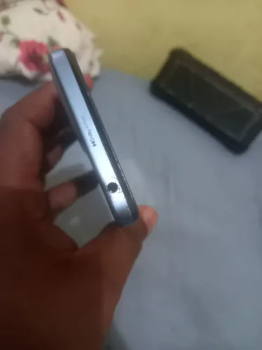 Celular conservado Motorola  g05 