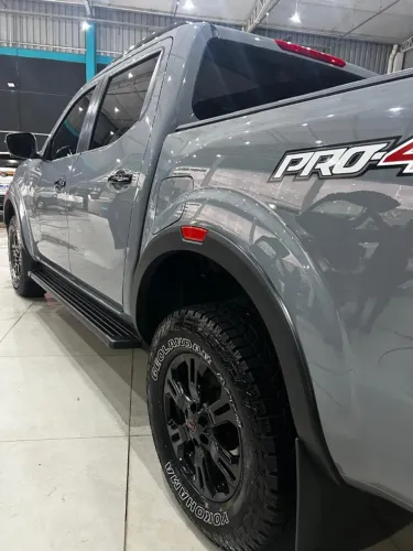Nissan Frontier Pro4x CD 4X4 2.3 Bi-TB Die. AUT 2025