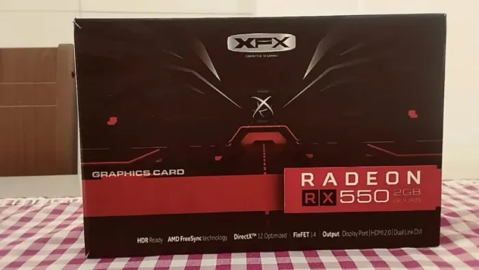 RX 550 2GB.