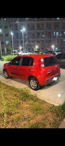 Fiat Uno Vivace Celeb. 1.0 EVO F.flex 8V 5P 2011