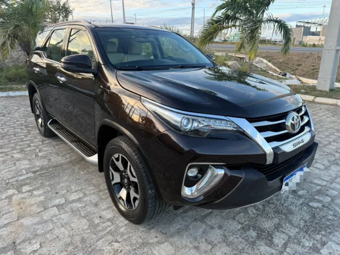 Toyota Hilux SW4 SRX Diamo. 4X4 2.8 TB DIE AUT 2020