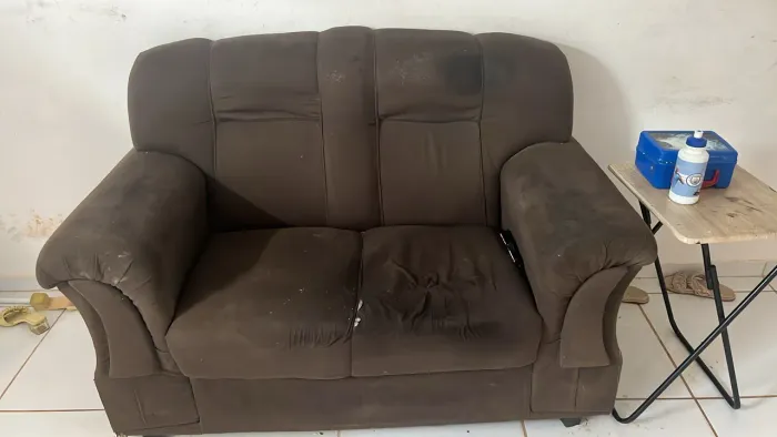 Sofá 2 lugares perfeito estado 