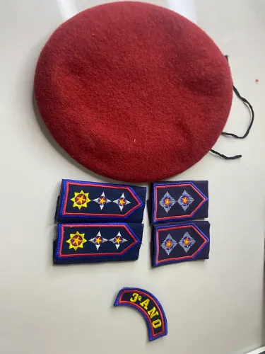 Vendo boina e divisas