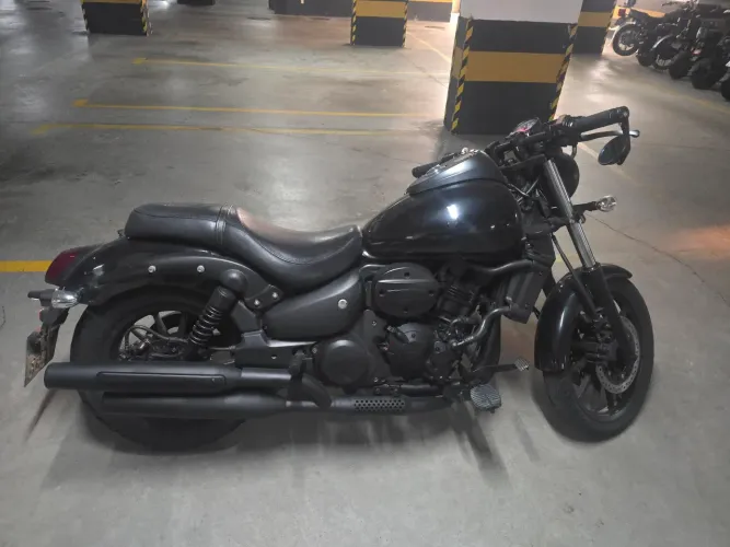 Oportunidade - Dafra Horizon customizada