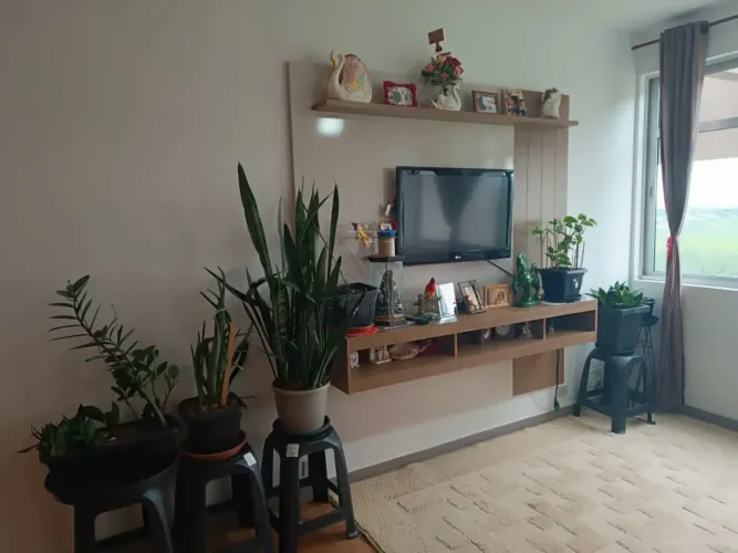 APARTAMENTO À VENDA - 115m² - 3 DORMITÓRIOS 2 BANHEIROS SEM SUÍTE - CONDOMÍNIO EDIFÍCIO CO